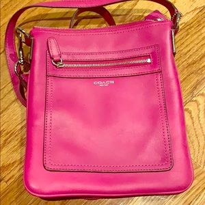 Pink coach crossbody bag